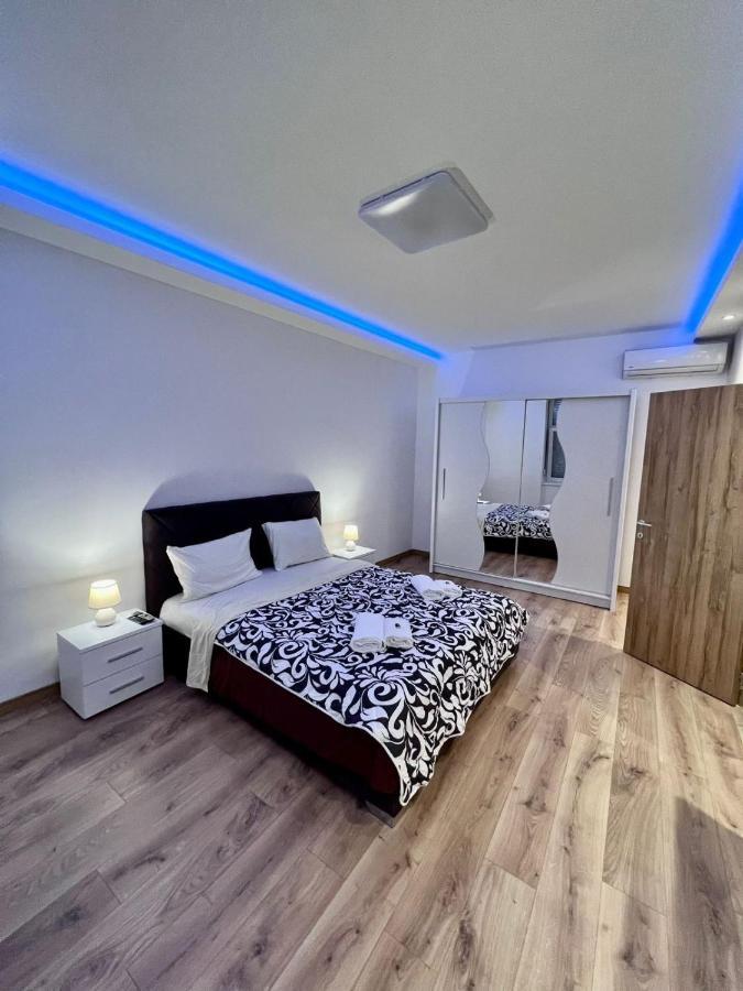 Appartement Hugo Bianca Lux à Belgrade Extérieur photo